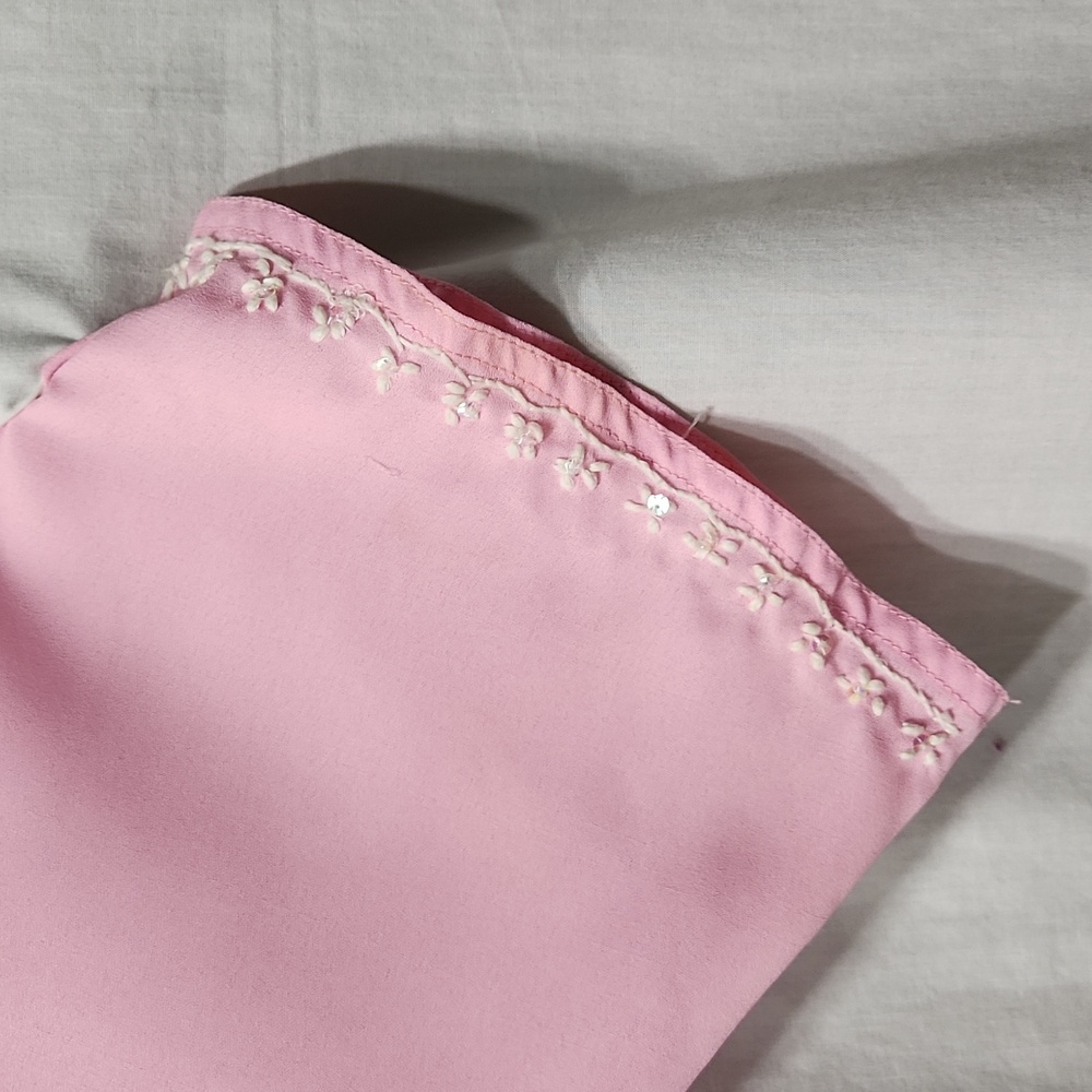 Embroidered Blouse - Picture 5 of 5